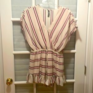 Adorable romper by design lab, size large, tan, navy, and pink